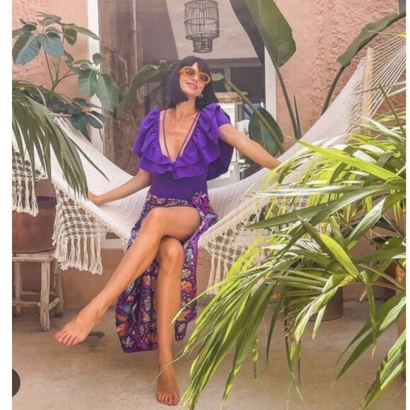 New Zara Blogger Favorite Ruffle Deep Plunge V-Neck One Piece Swimsuit Bodysuit - Picture 15 of 16